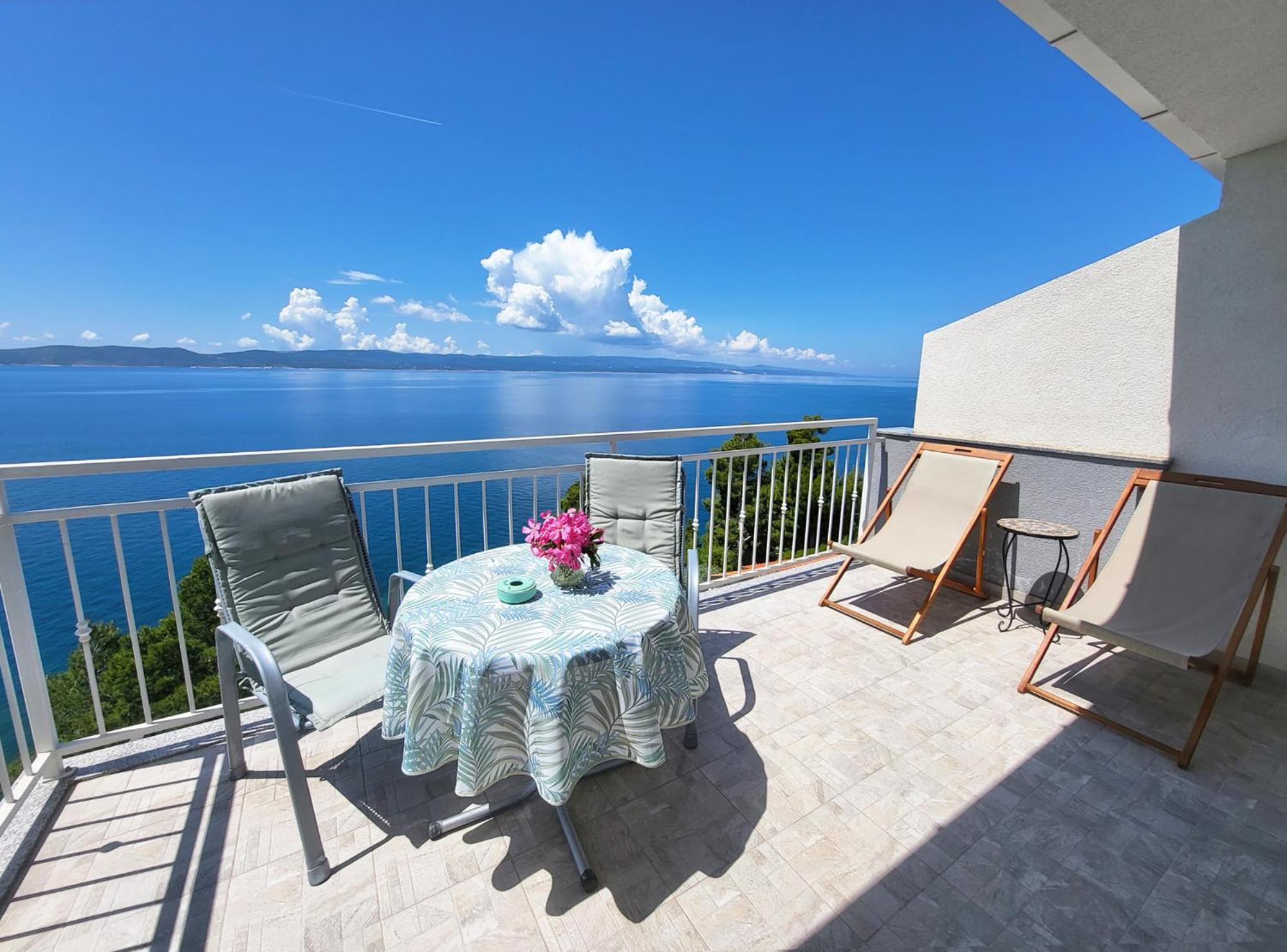 Villa Skalinada With Sea View Brela Habitación foto